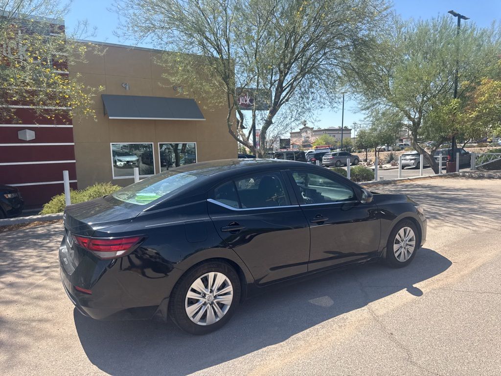 2021 Nissan Sentra S photo 7