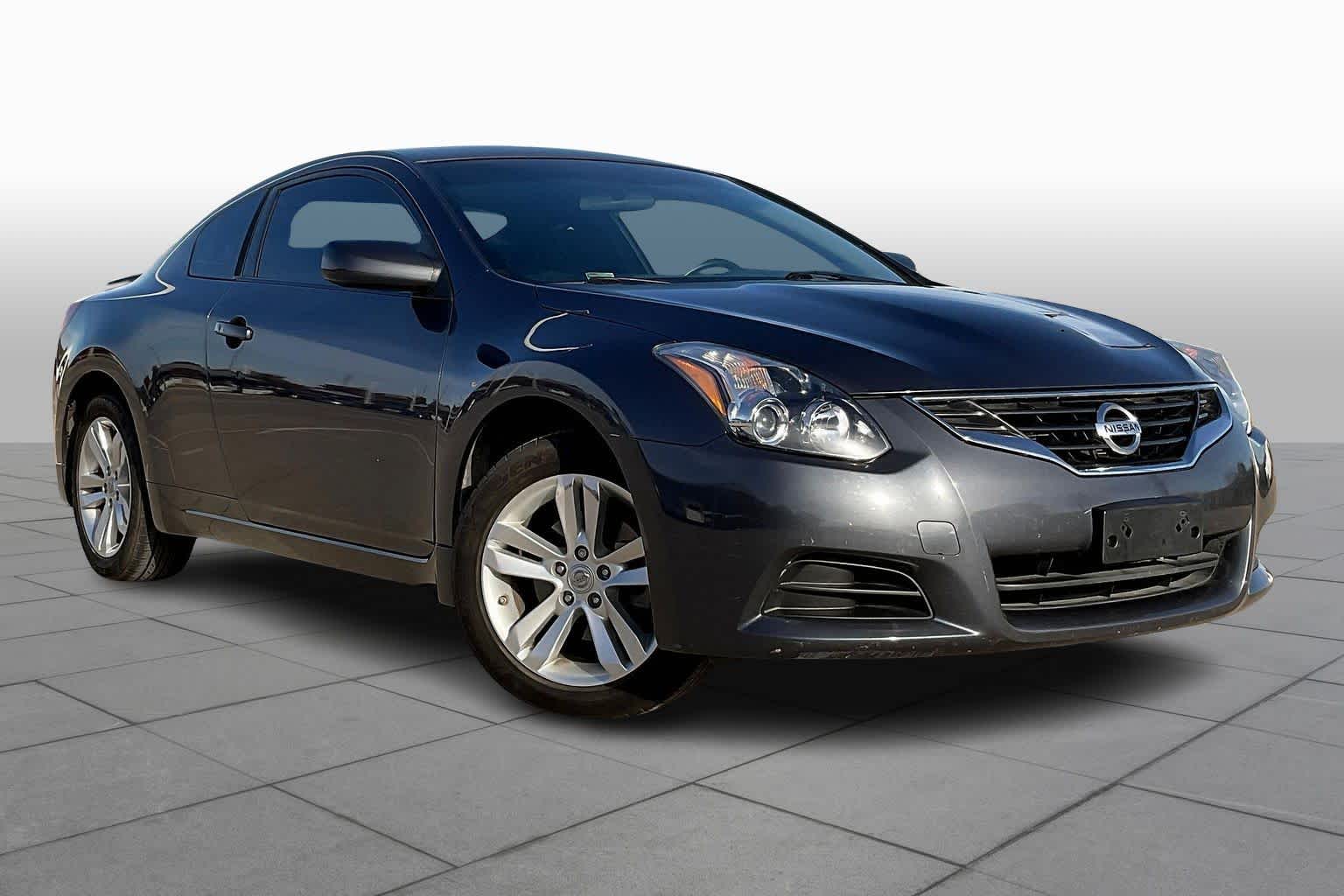2012 Nissan Altima 2.5 S photo 2
