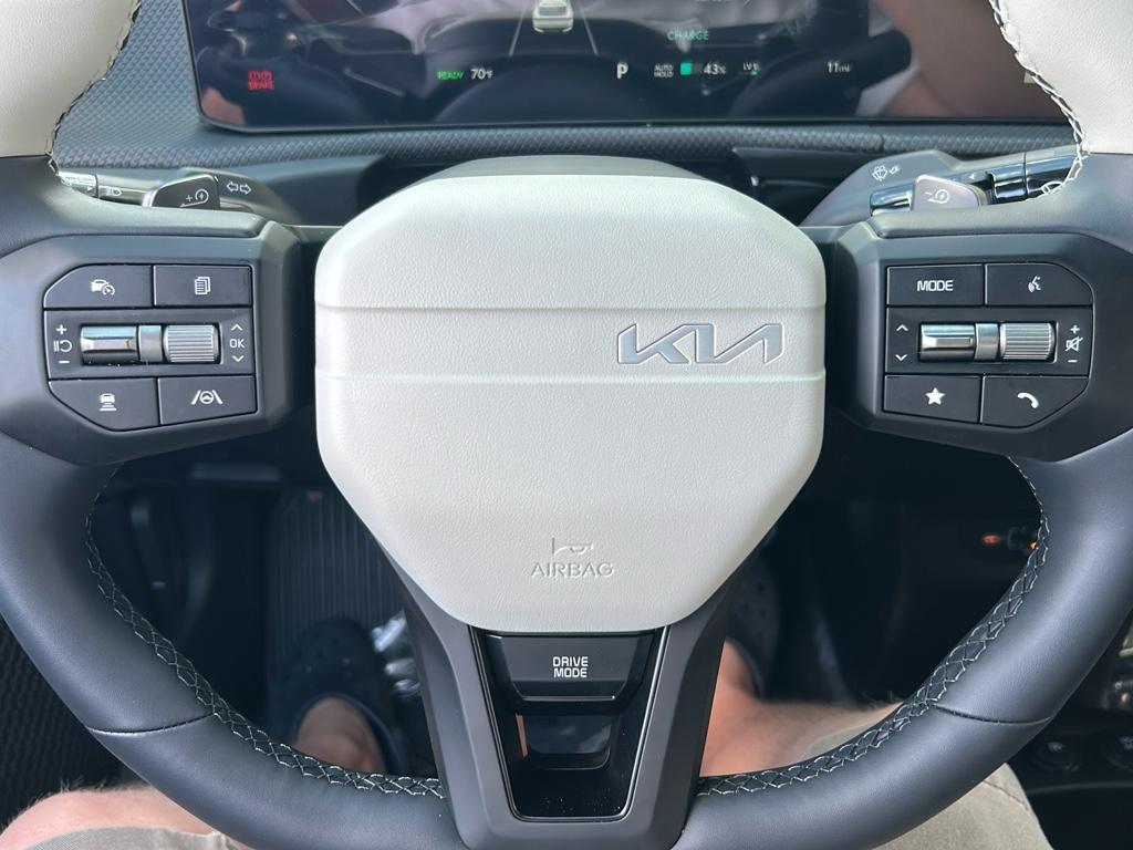 2025 Kia EV6 GT-Line photo 24