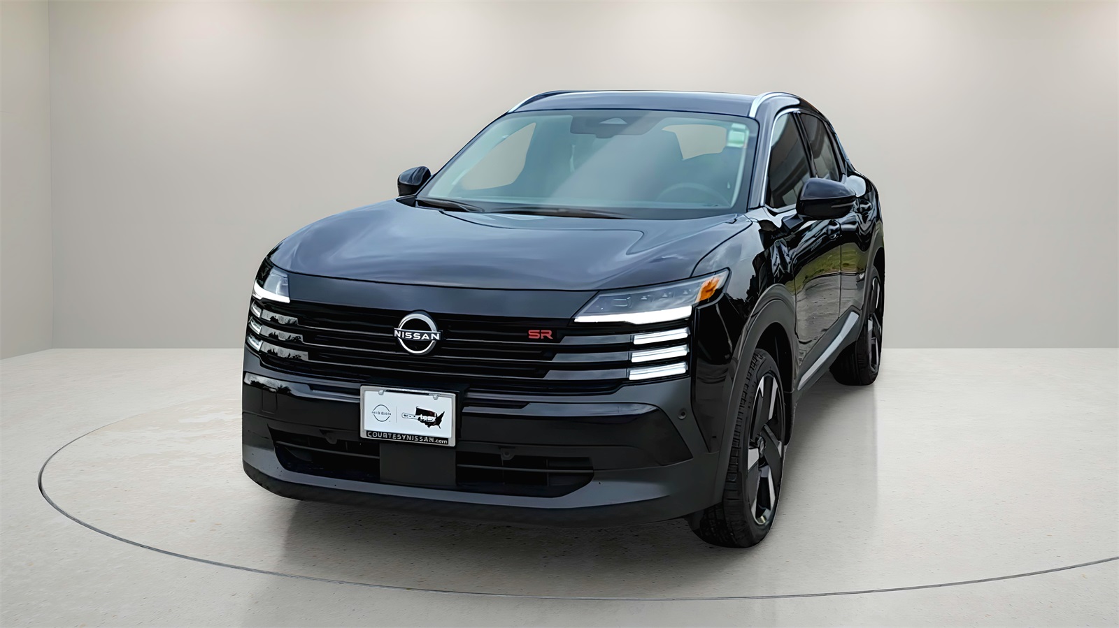 2025 Nissan Kicks SR photo 2