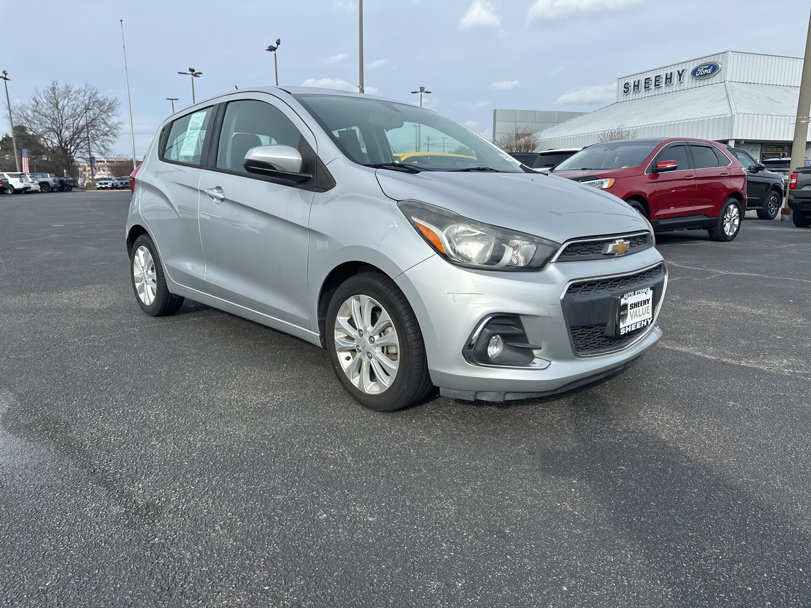 2017 Chevrolet Spark 1LT's photo