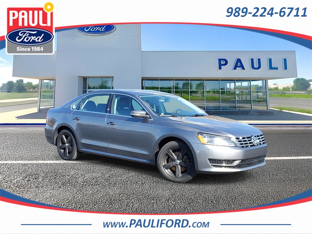 2013 Volkswagen Passat SE