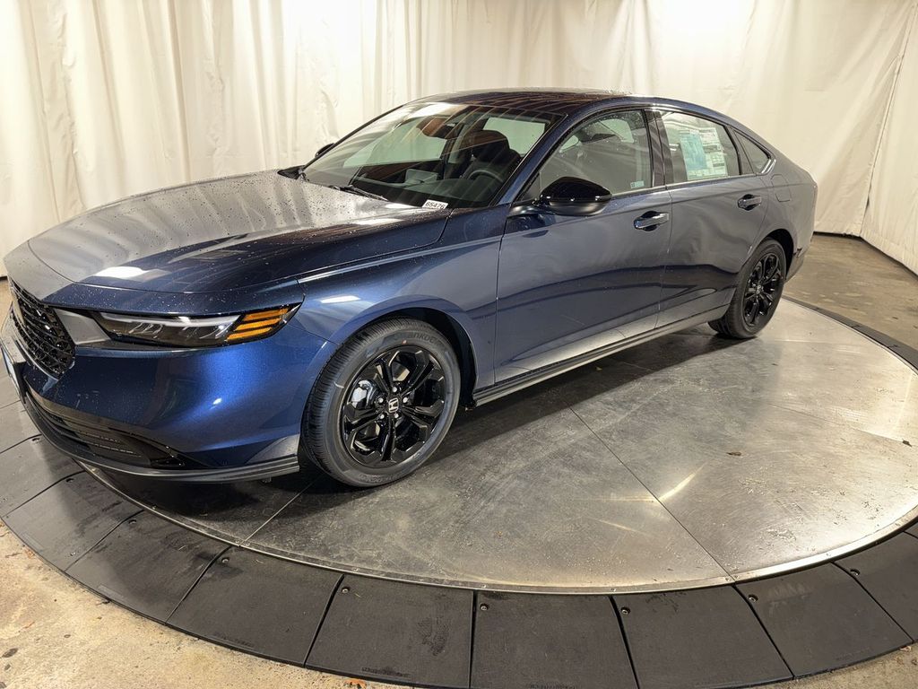 2025 Honda Accord SE's photo