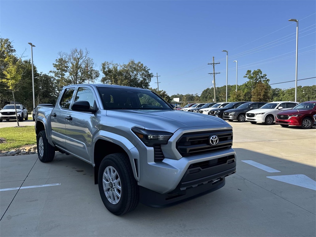 2024 Toyota Tacoma SR photo 3