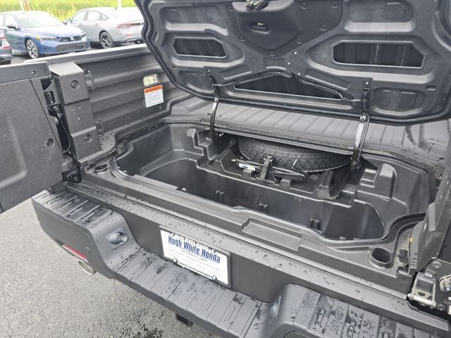2025 Honda Ridgeline Black Edition photo 14