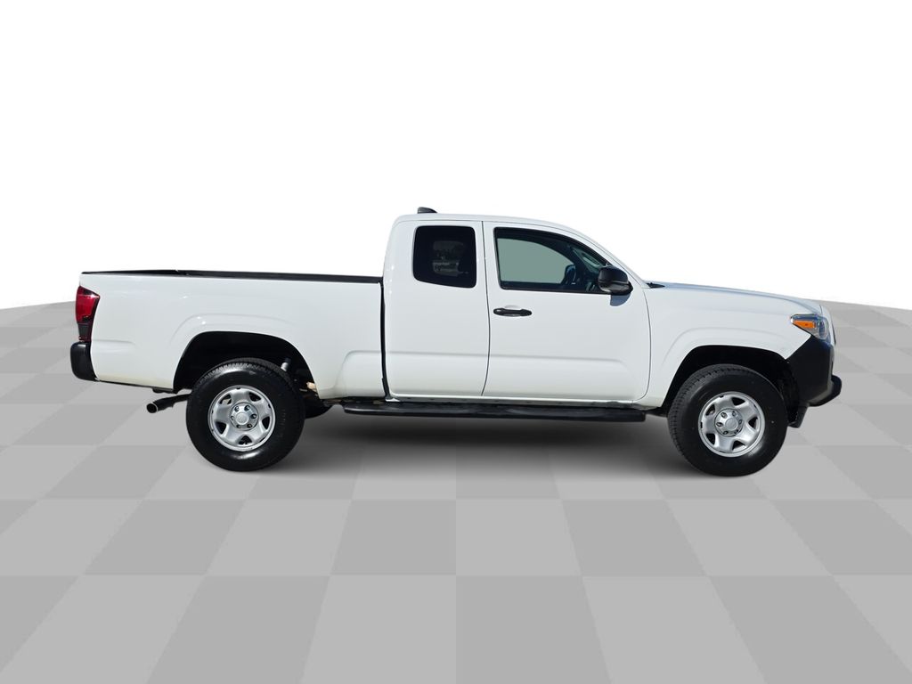 2020 Toyota Tacoma SR photo 9