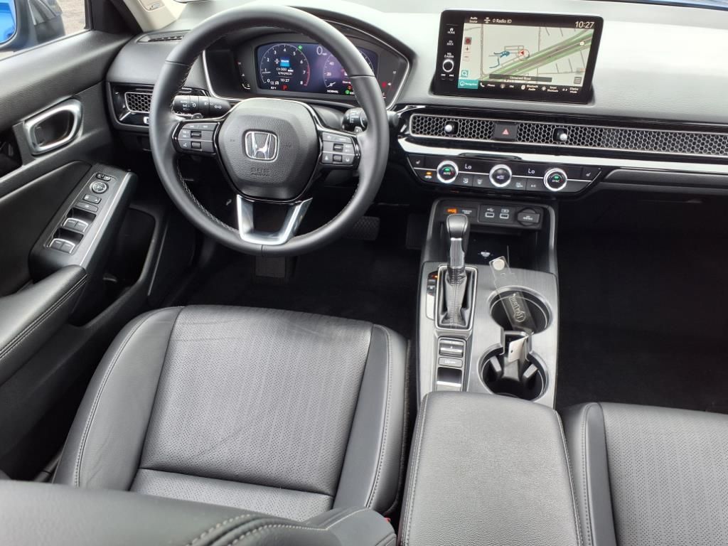 2023 Toyota RAV4 LE photo 14