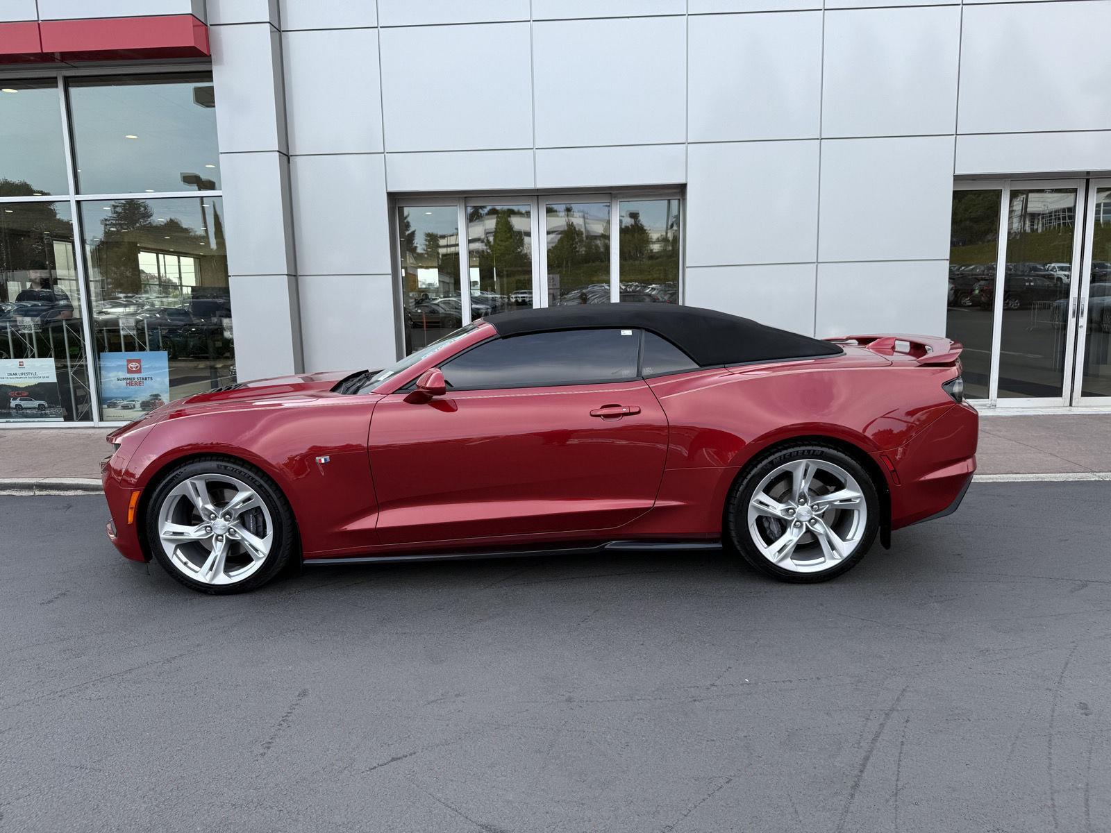 2020 Chevrolet Camaro 2SS photo 2