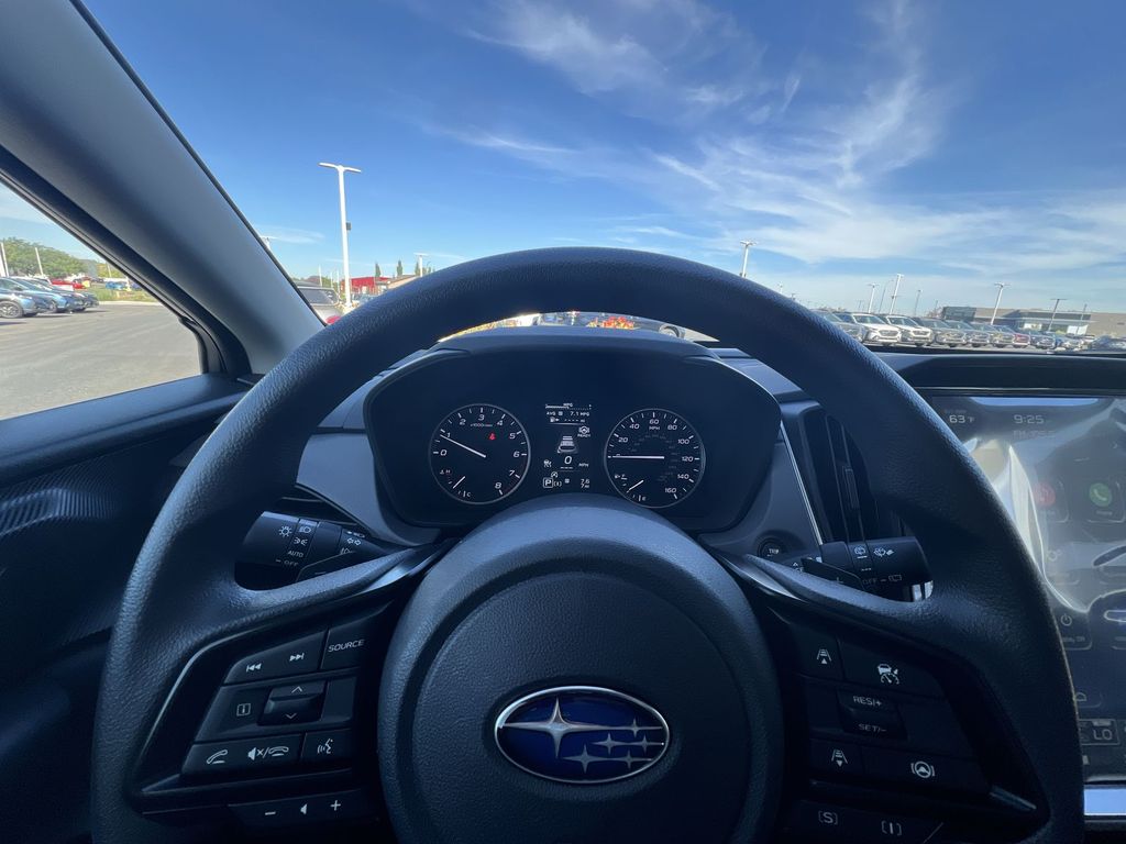 2025 Subaru Crosstrek Premium photo 9