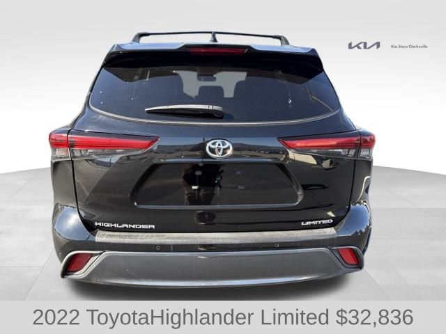 2022 Toyota Highlander Limited photo 4
