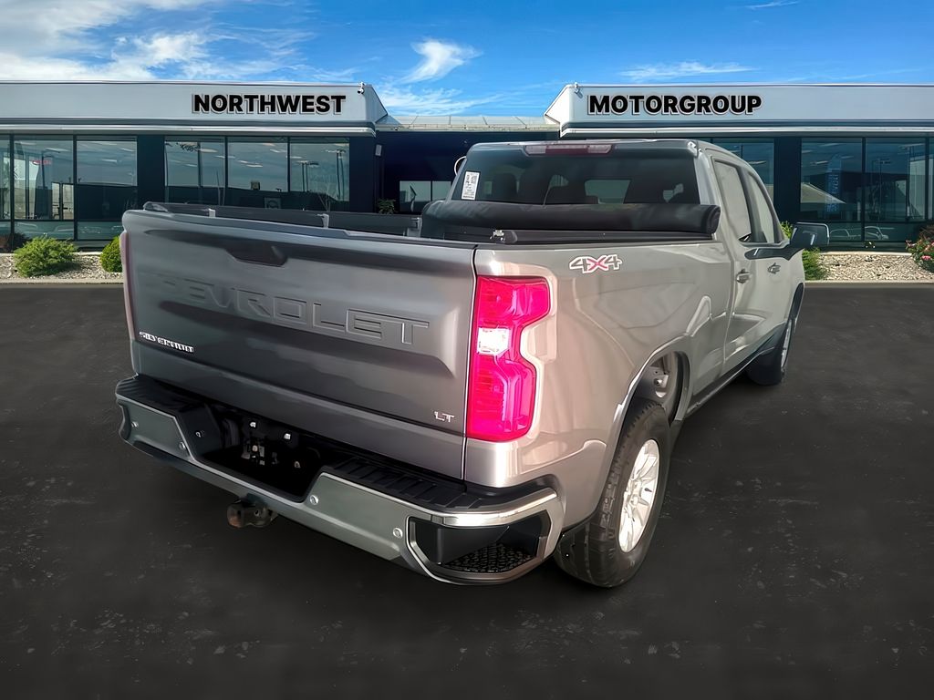 2021 Chevrolet Silverado 1500 LT photo 4