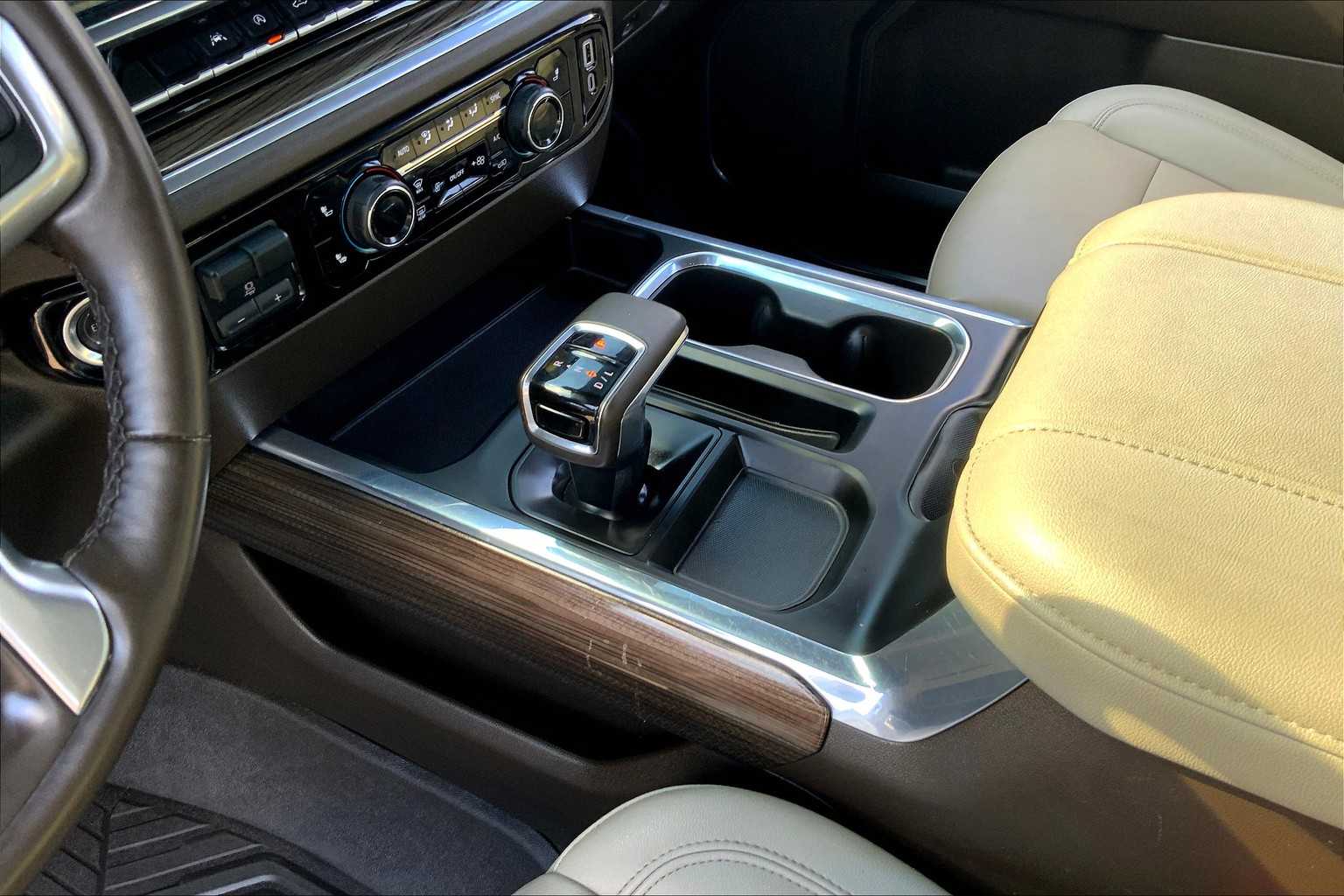 2024 Chevrolet Silverado 1500 LT Trail Boss photo 14