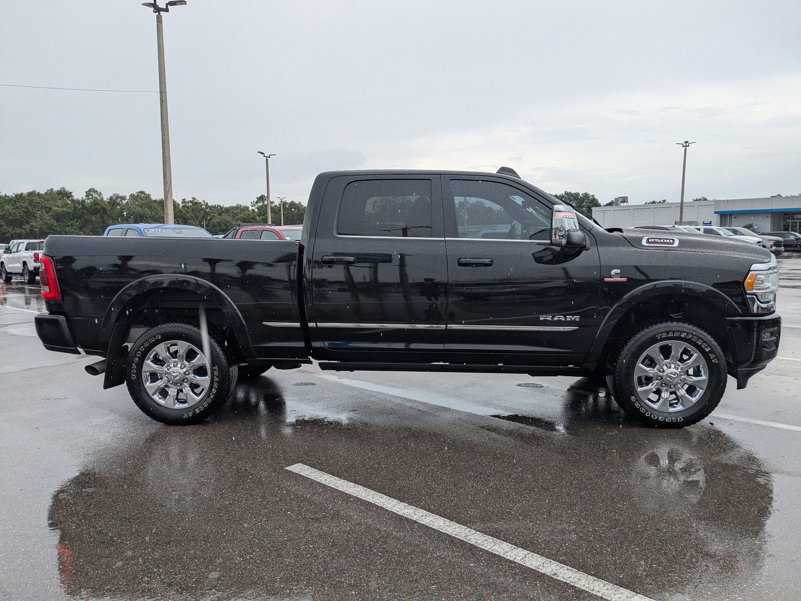 2024 Ram 2500 Limited photo 3