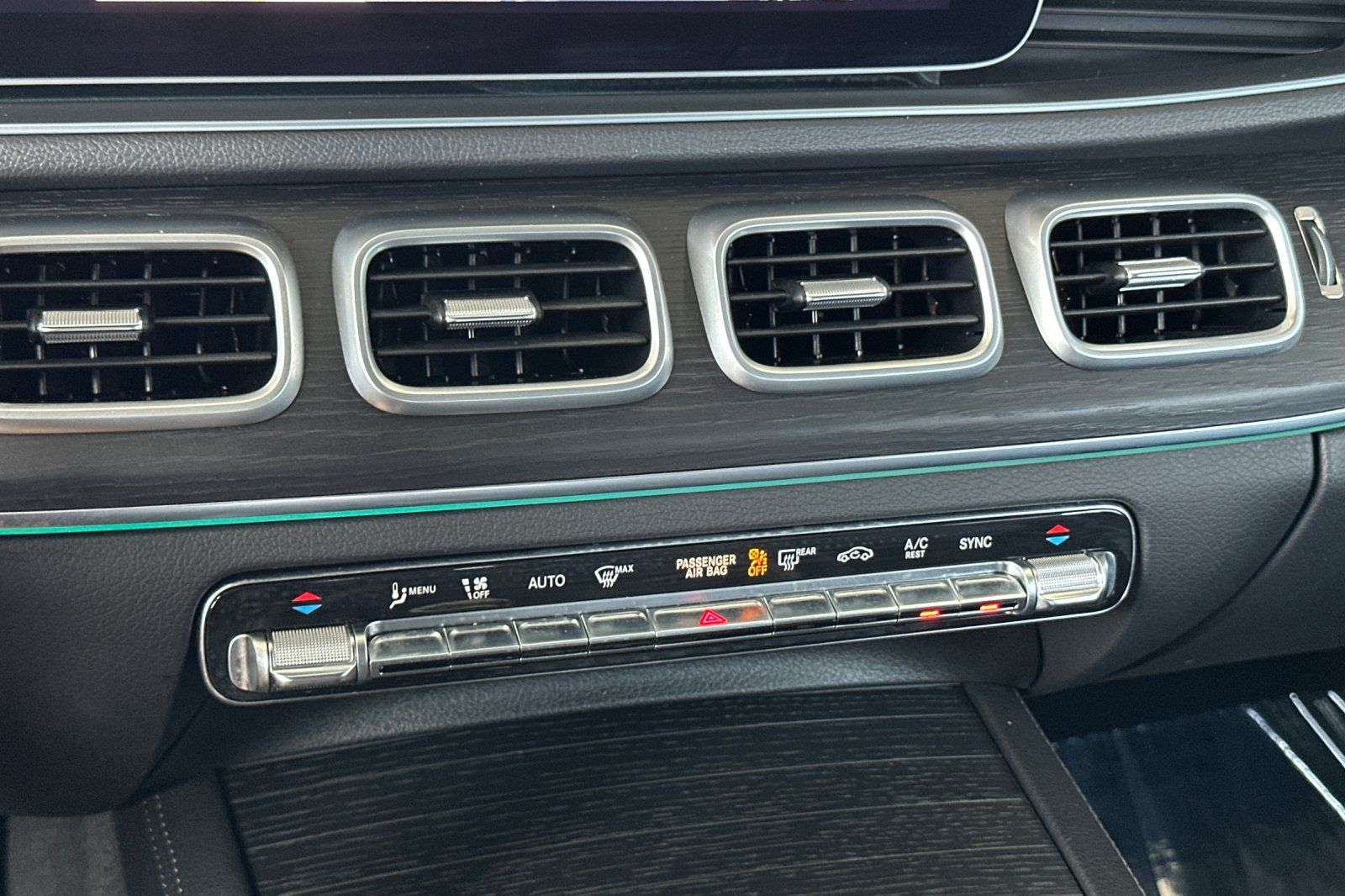 2023 Mercedes Benz GLE 350 4MATIC photo 14