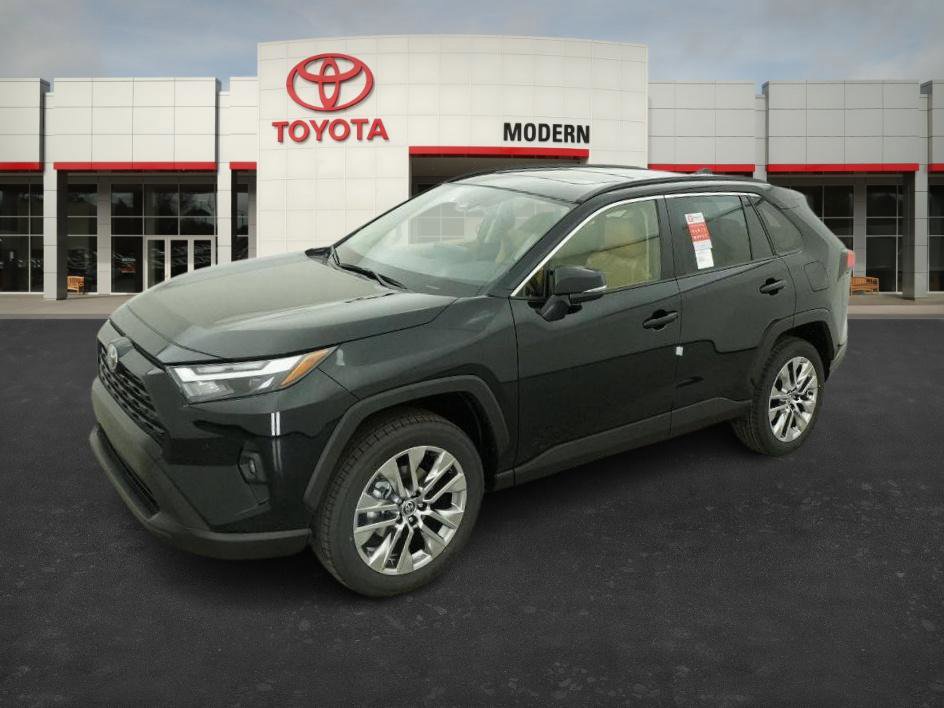 2025 Toyota RAV4 XLE Premium's photo