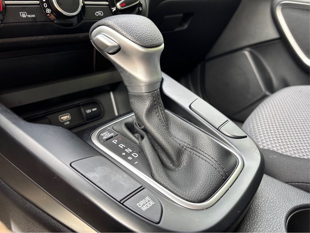 2023 Kia Soul LX photo 24