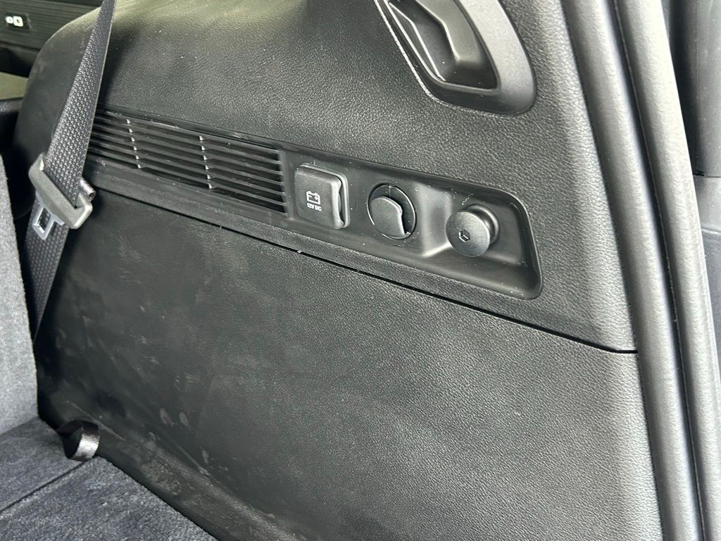 2024 Jeep Wagoneer Base photo 25