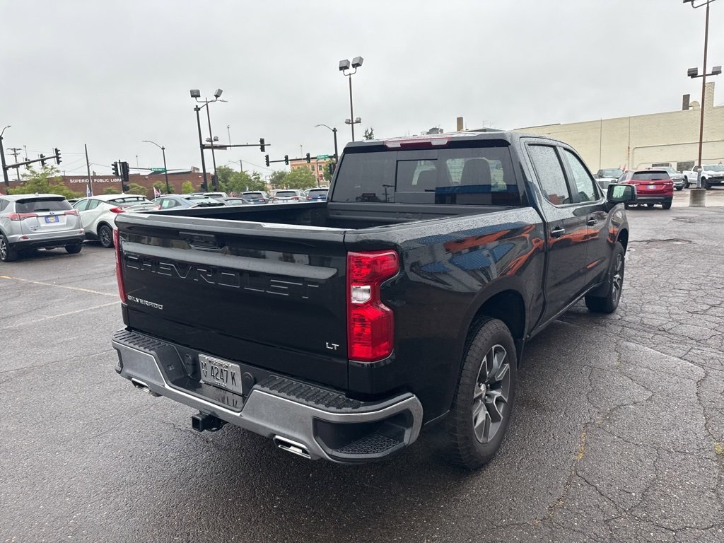 2025 Chevrolet Silverado 1500 LT photo 12