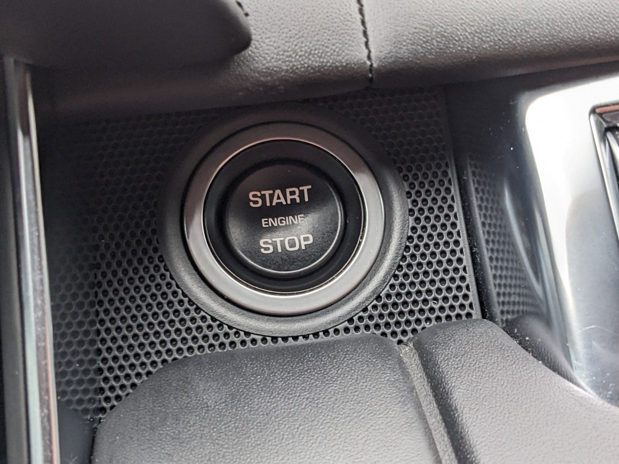 2021 Land Rover Range Rover Sport SuperCharged SVR photo 14