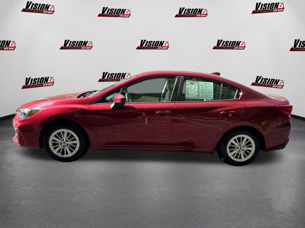 2017 Subaru Impreza 2.0i Premium photo 8