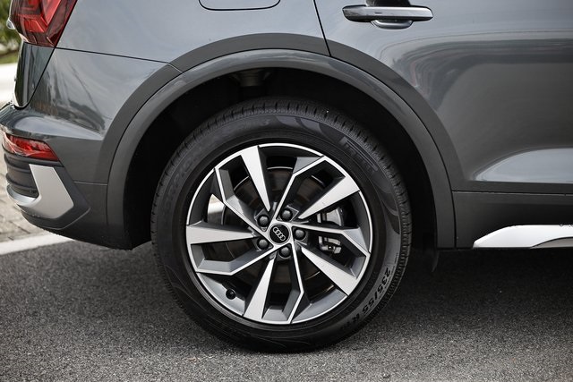 2022 Audi Q5 Sportback 45 S line Premium Plus photo 3