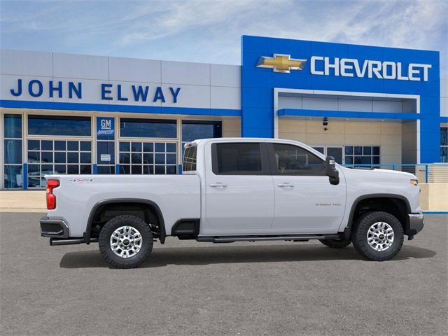 2025 Chevrolet Silverado 2500HD LT photo 4