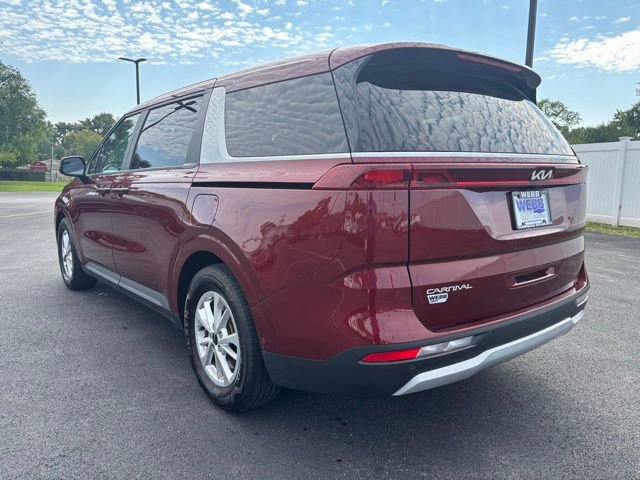 2023 Kia Carnival LX photo 7