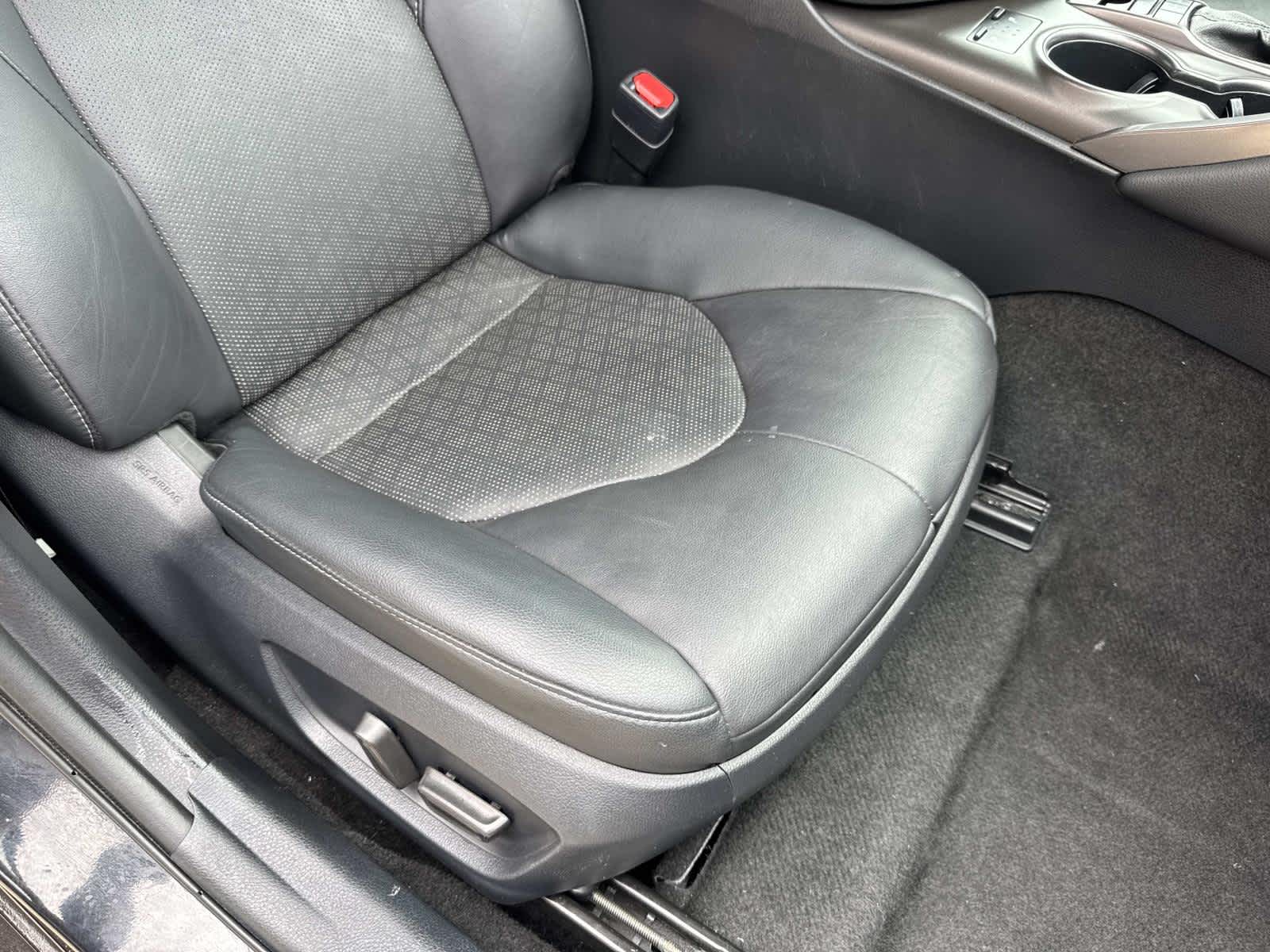 2023 Toyota Camry XSE photo 23