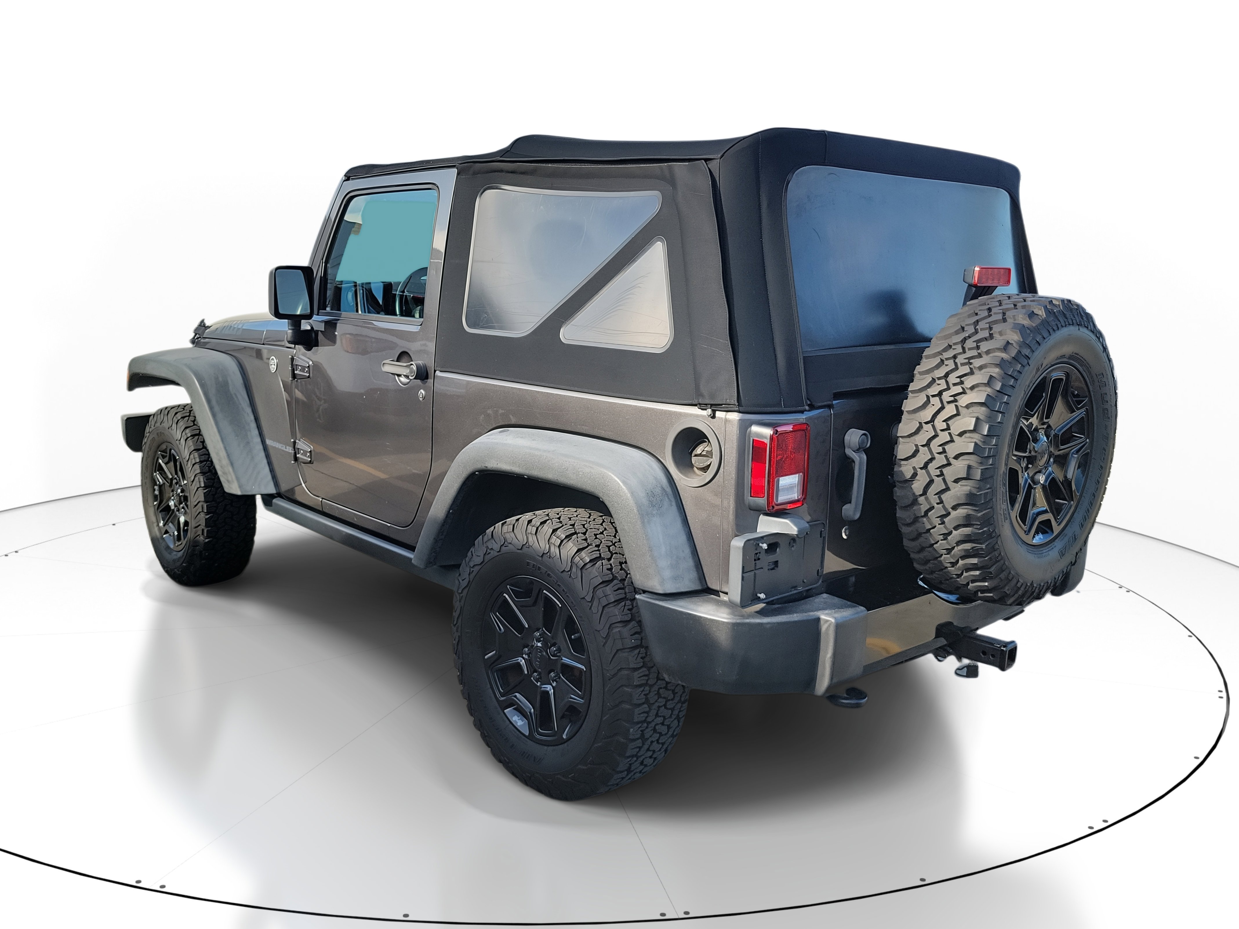 2016 Jeep Wrangler Willys Wheeler photo 3
