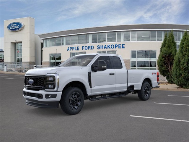 2026 Ford F-350 Super Duty XL's photo
