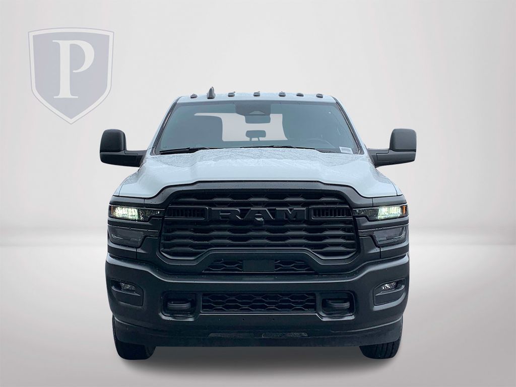 2025 Ram 2500 Tradesman photo 2