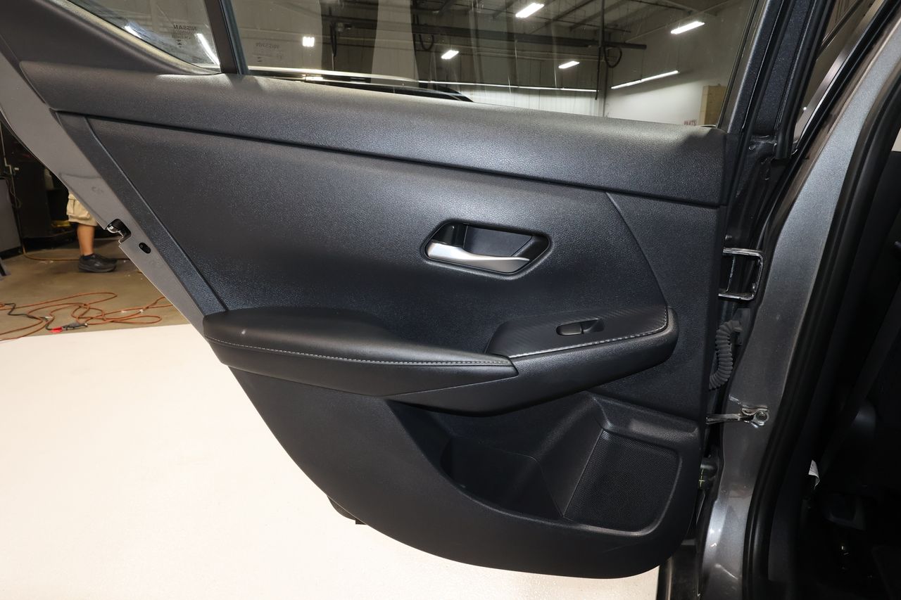 2023 Nissan Sentra SV photo 19