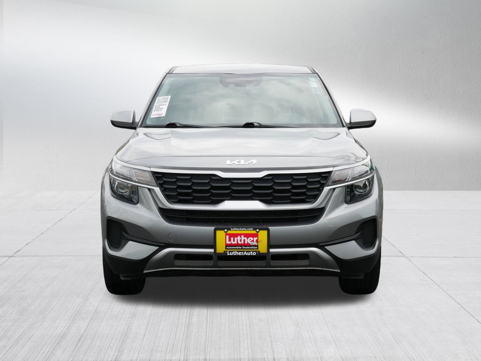 Used 2023 Kia Seltos LX with VIN KNDEPCAA0P7362857 for sale in Minneapolis, Minnesota