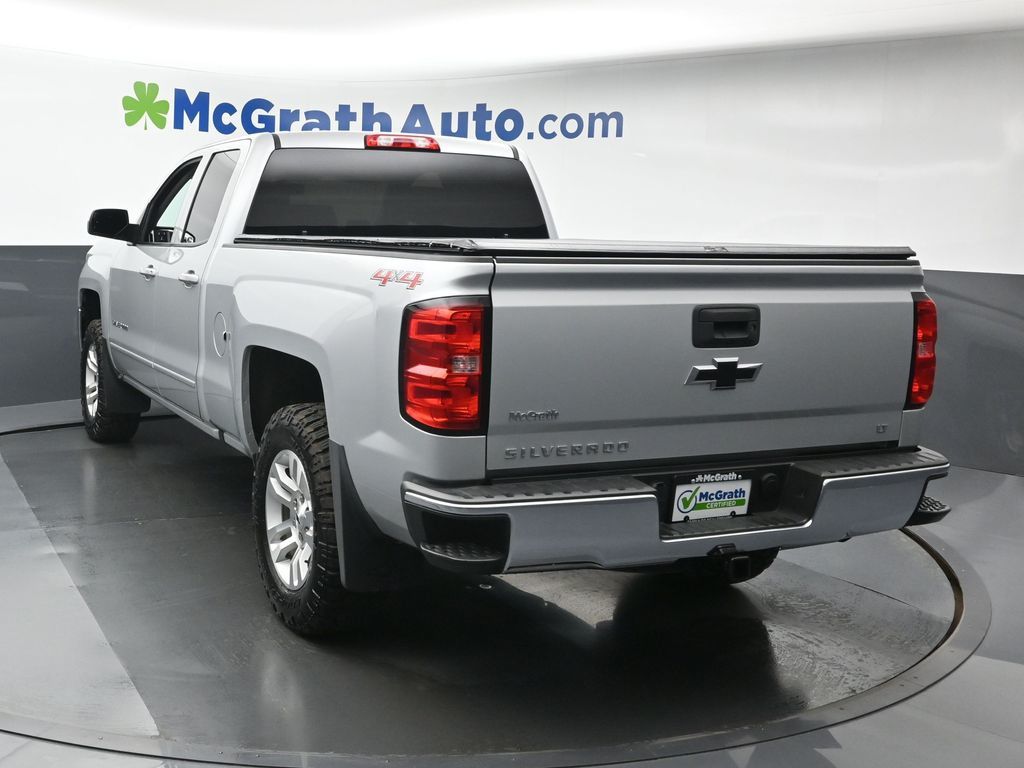 2017 Chevrolet Silverado 1500 LT photo 18