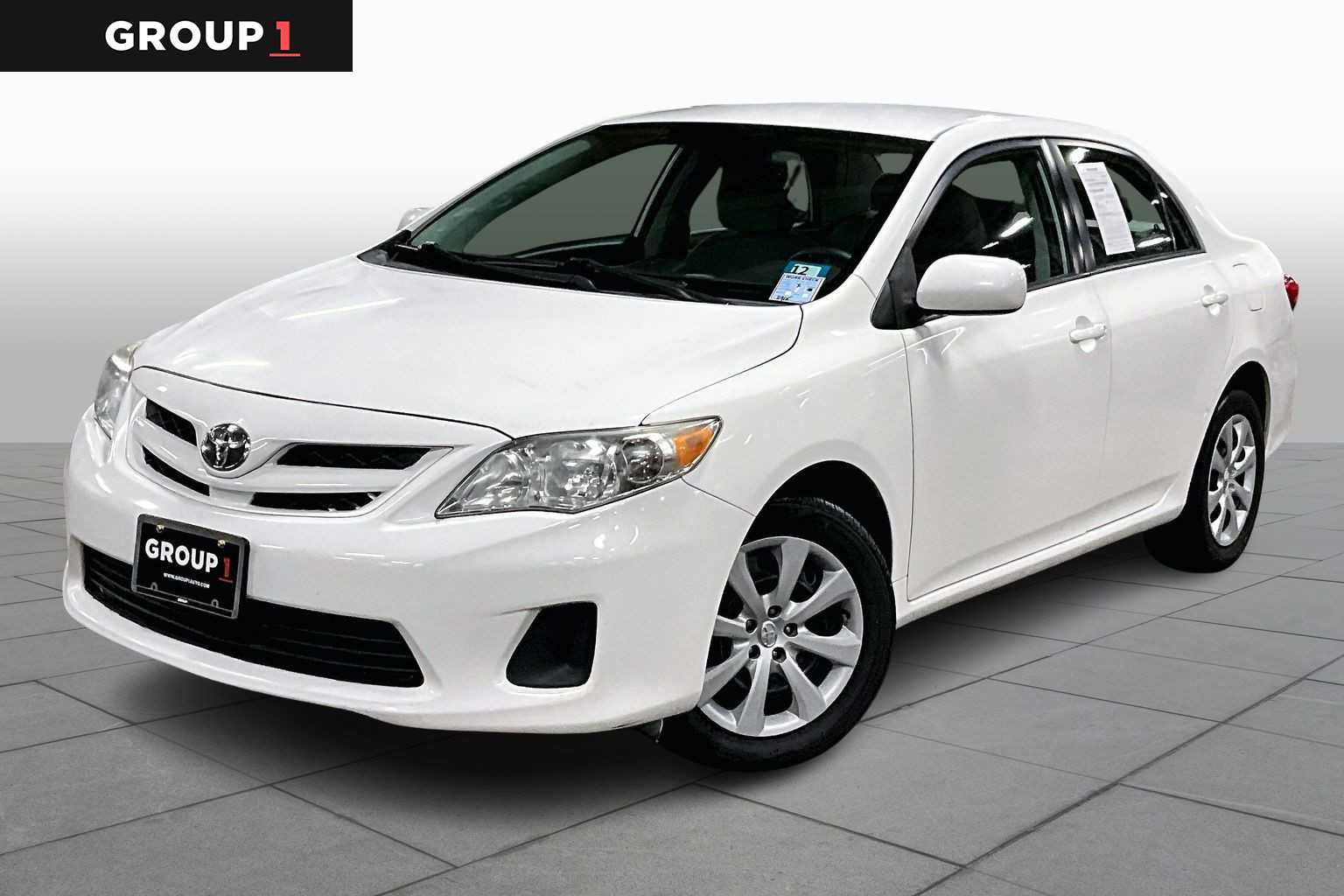 2012 Toyota Corolla LE's photo