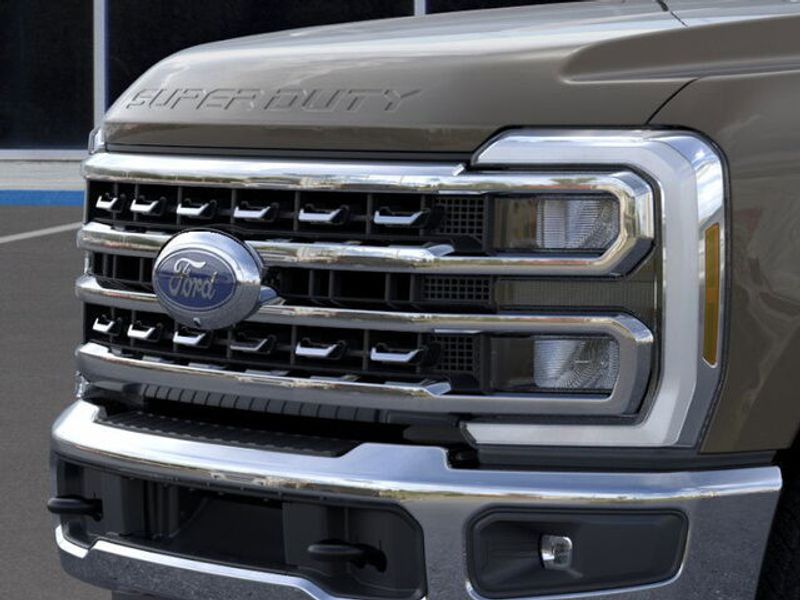 2026 Ford F-250 Lariat photo 15
