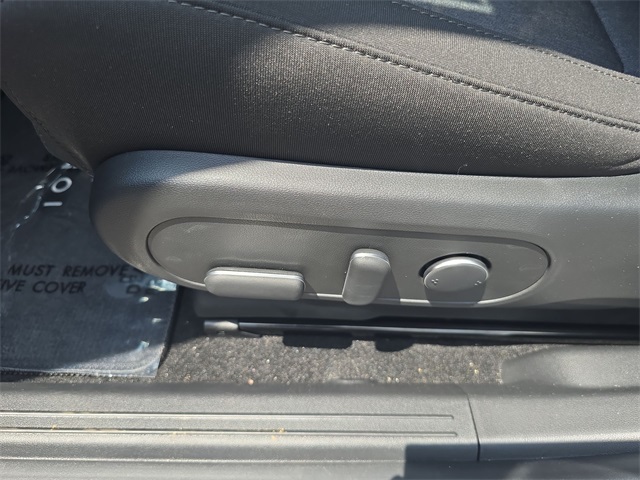 2025 Hyundai Ioniq 5 SE photo 12