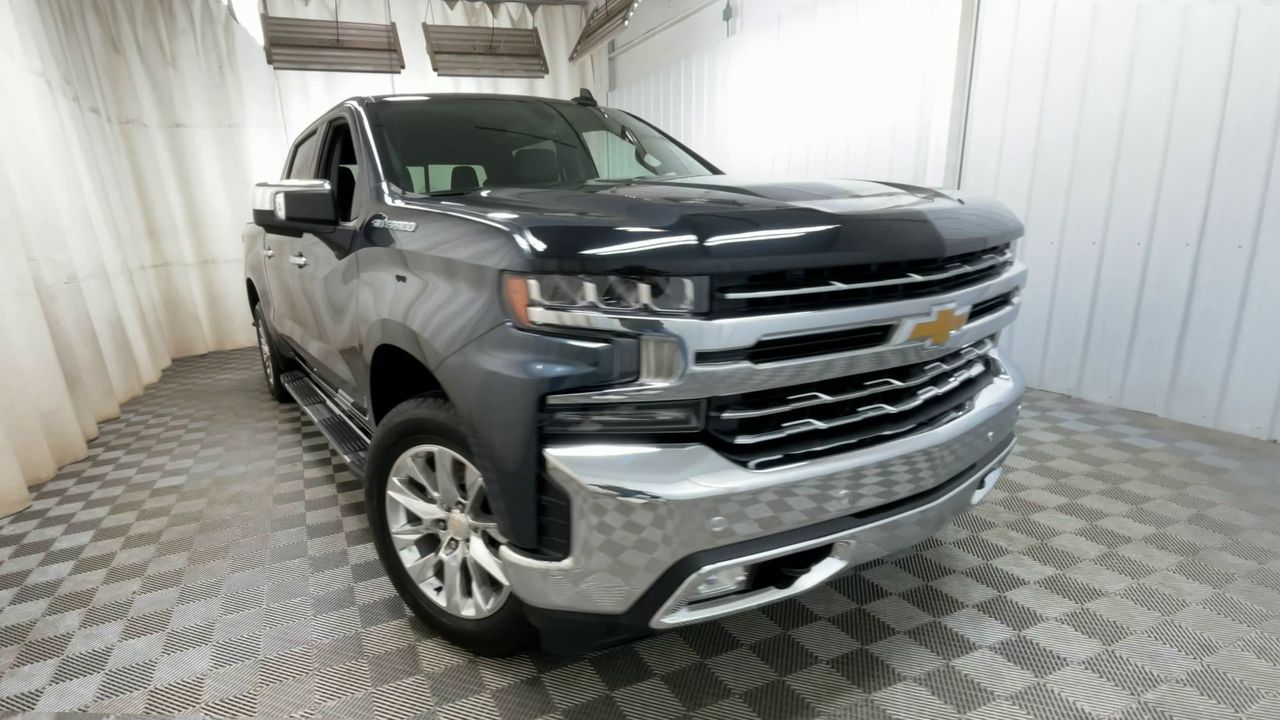 2021 Chevrolet Silverado 1500 LTZ photo 2