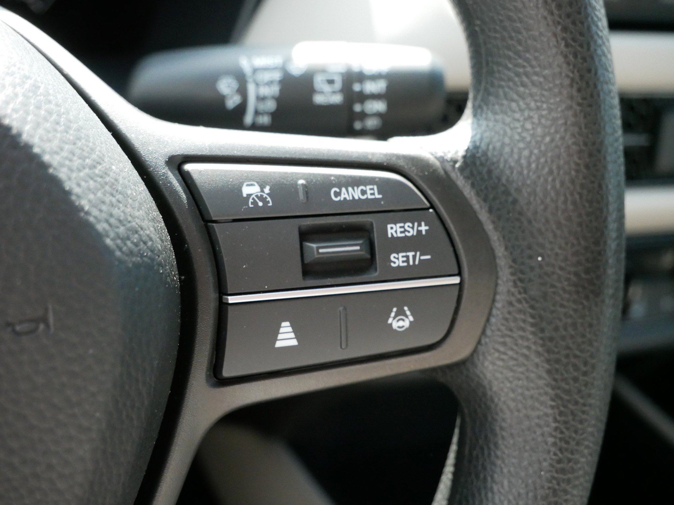 2025 Honda HR-V LX photo 20