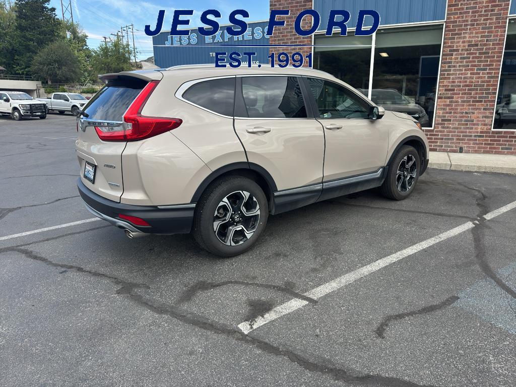 2018 Honda CR-V Touring photo 4