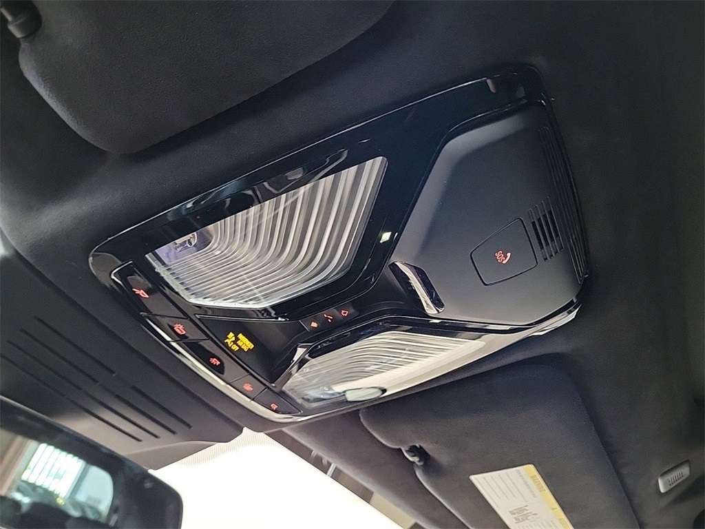 New 2025 Black Sapphire Metallic BMW ALPINA XB7 image 21