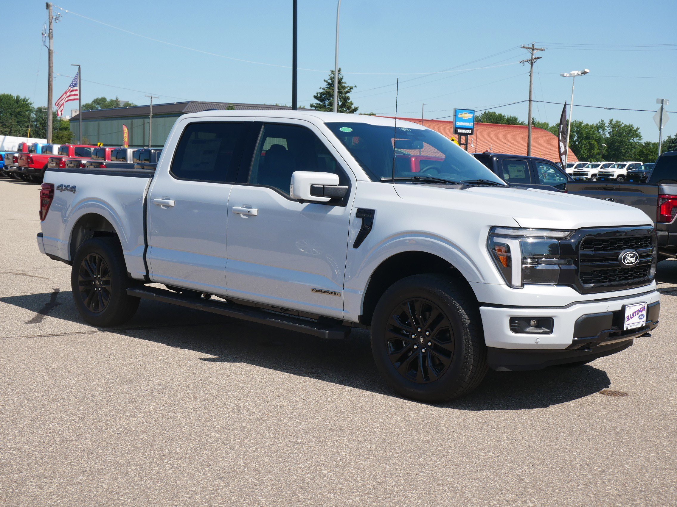 2025 Ford F-150 Lariat photo 3