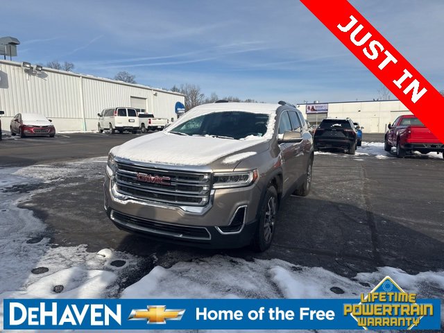 2023 GMC Acadia SLE's photo