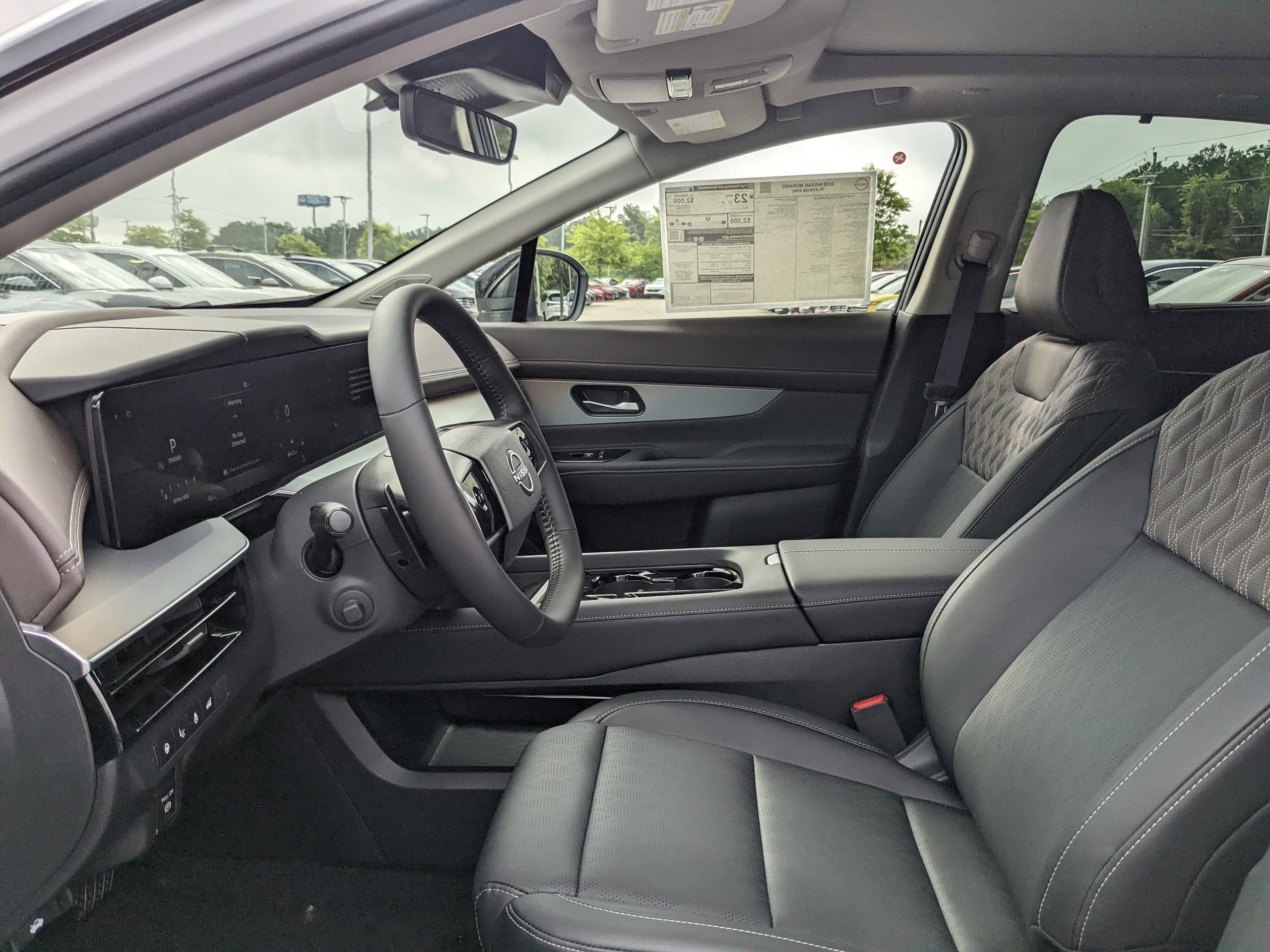 2025 Nissan Murano Platinum photo 14