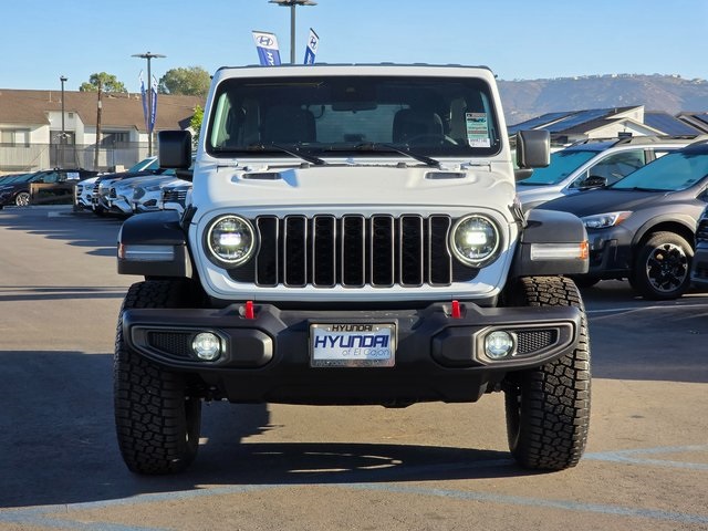 2024 Jeep Wrangler Rubicon photo 3