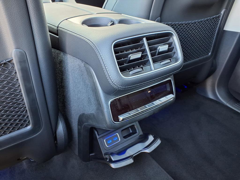 2026 Mercedes Benz GLS 450 4MATIC photo 19