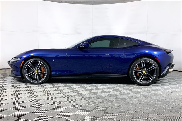2023 Ferrari Roma Base photo 2