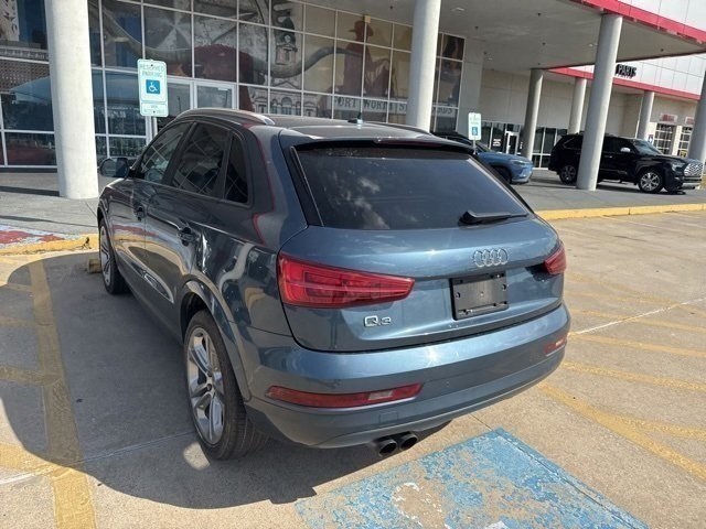 2018 Audi Q3 Premium photo 2