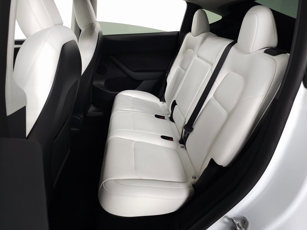 2023 Tesla Model Y Performance photo 28