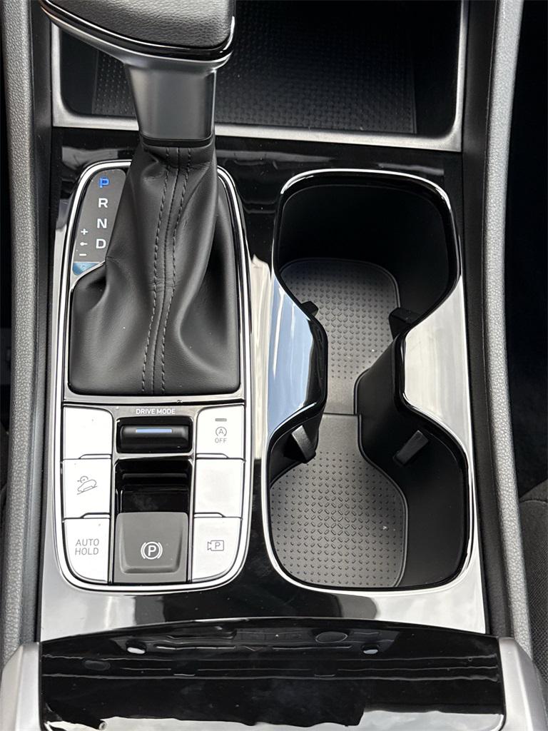 2026 Hyundai Tucson SE photo 26